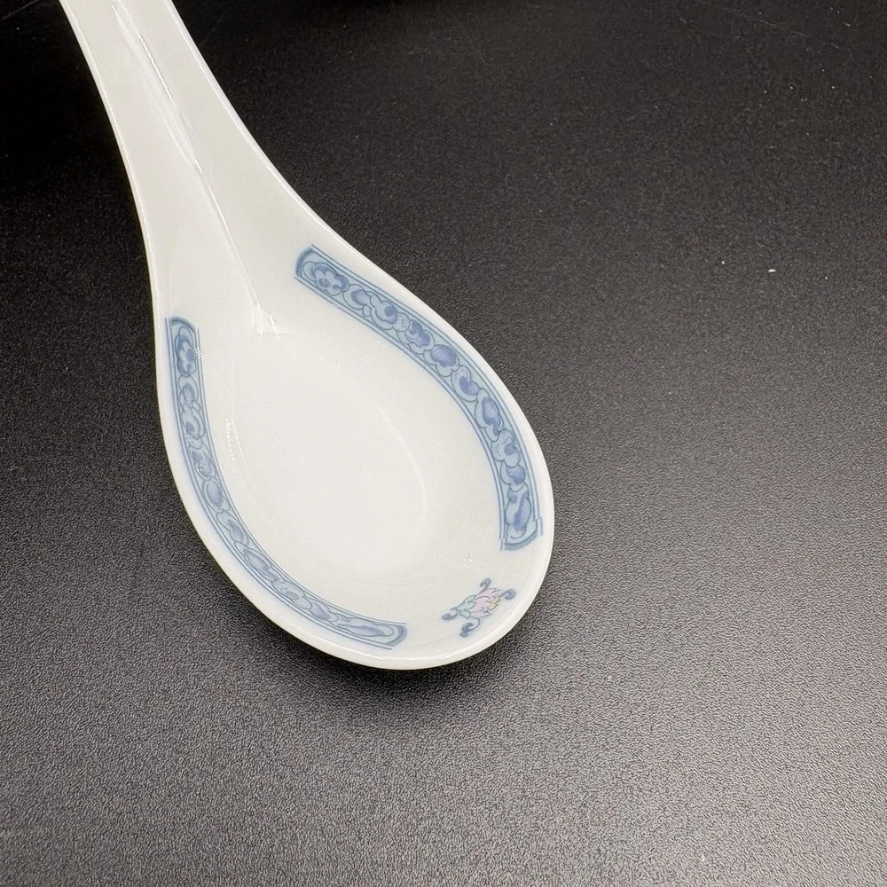 Vintage Chinese Blue Leaf Flower Porcelain Soup‎ Spoons Blue White Set of 4